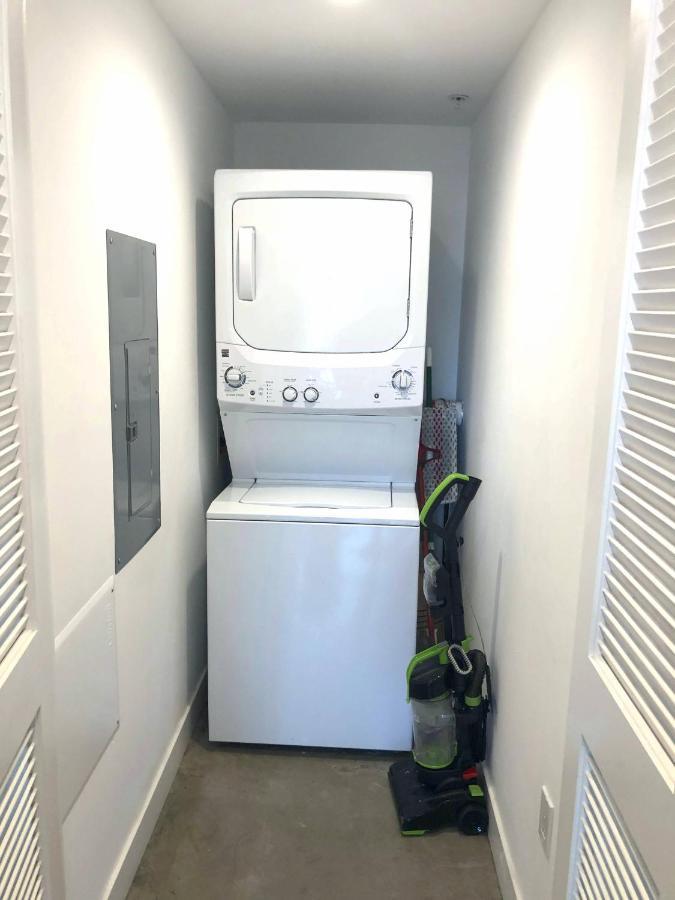 Апартаменты Modern 2 Bdrm W/Parking In The Heart Of Hillcrest Сан-Диего Экстерьер фото