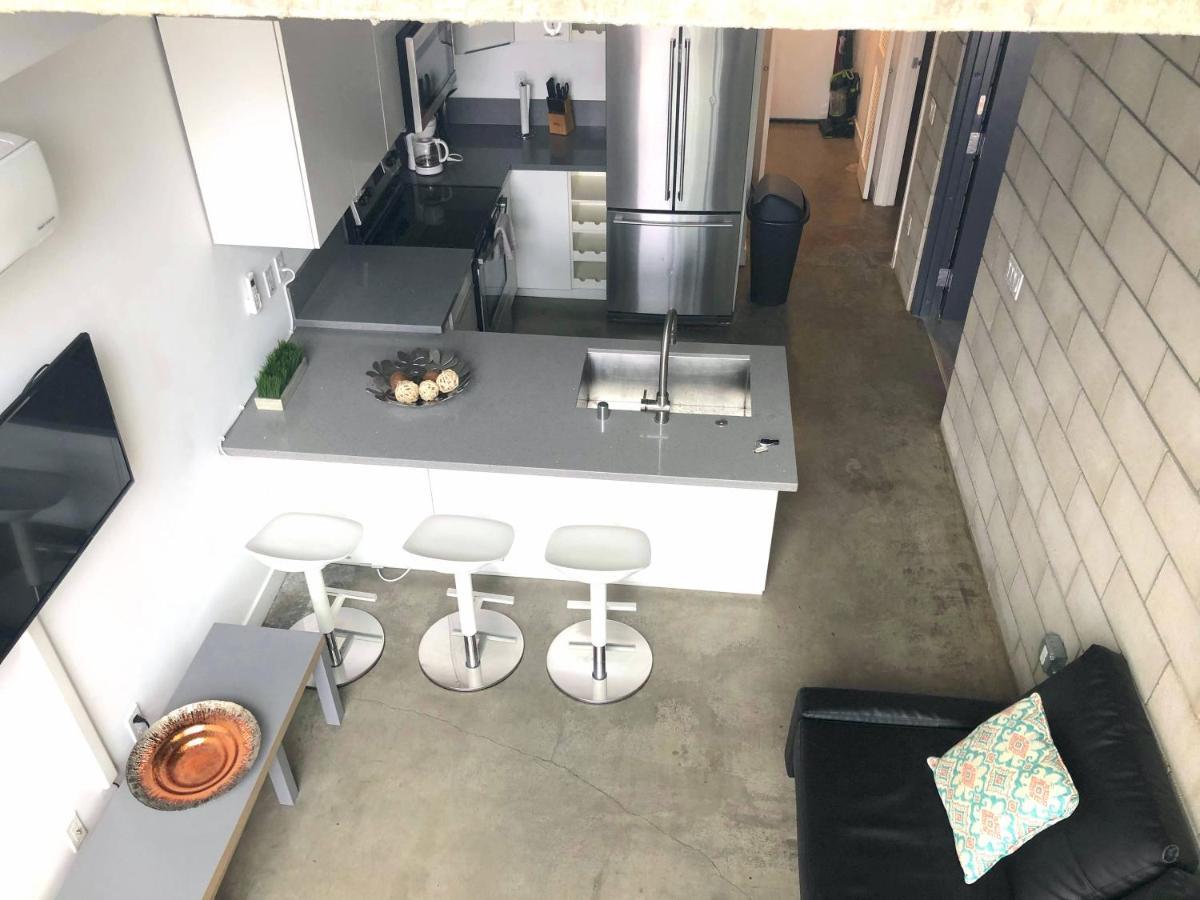 Апартаменты Modern 2 Bdrm W/Parking In The Heart Of Hillcrest Сан-Диего Экстерьер фото